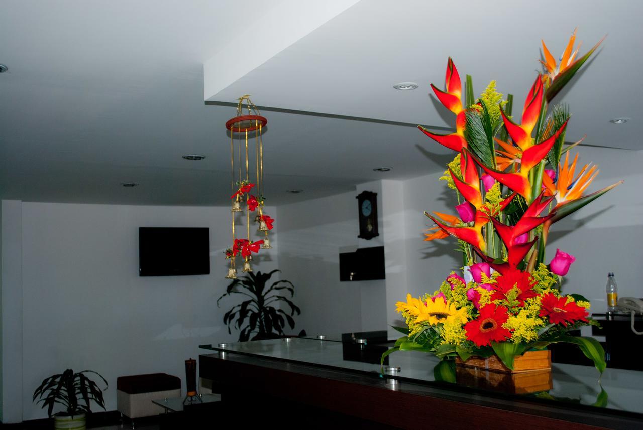 Hotel Royal Suite Manizales Dış mekan fotoğraf